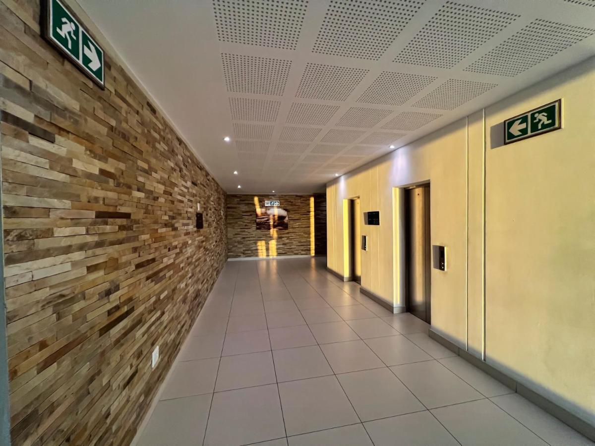 The Pier No. 7 Apartment Swakopmund Exterior photo